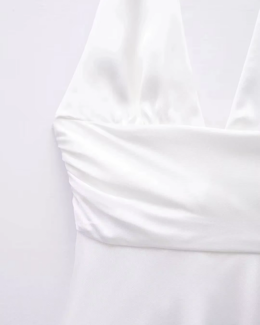 Satijnen Halter Mini-Jurk met Rugstrik voor Dames