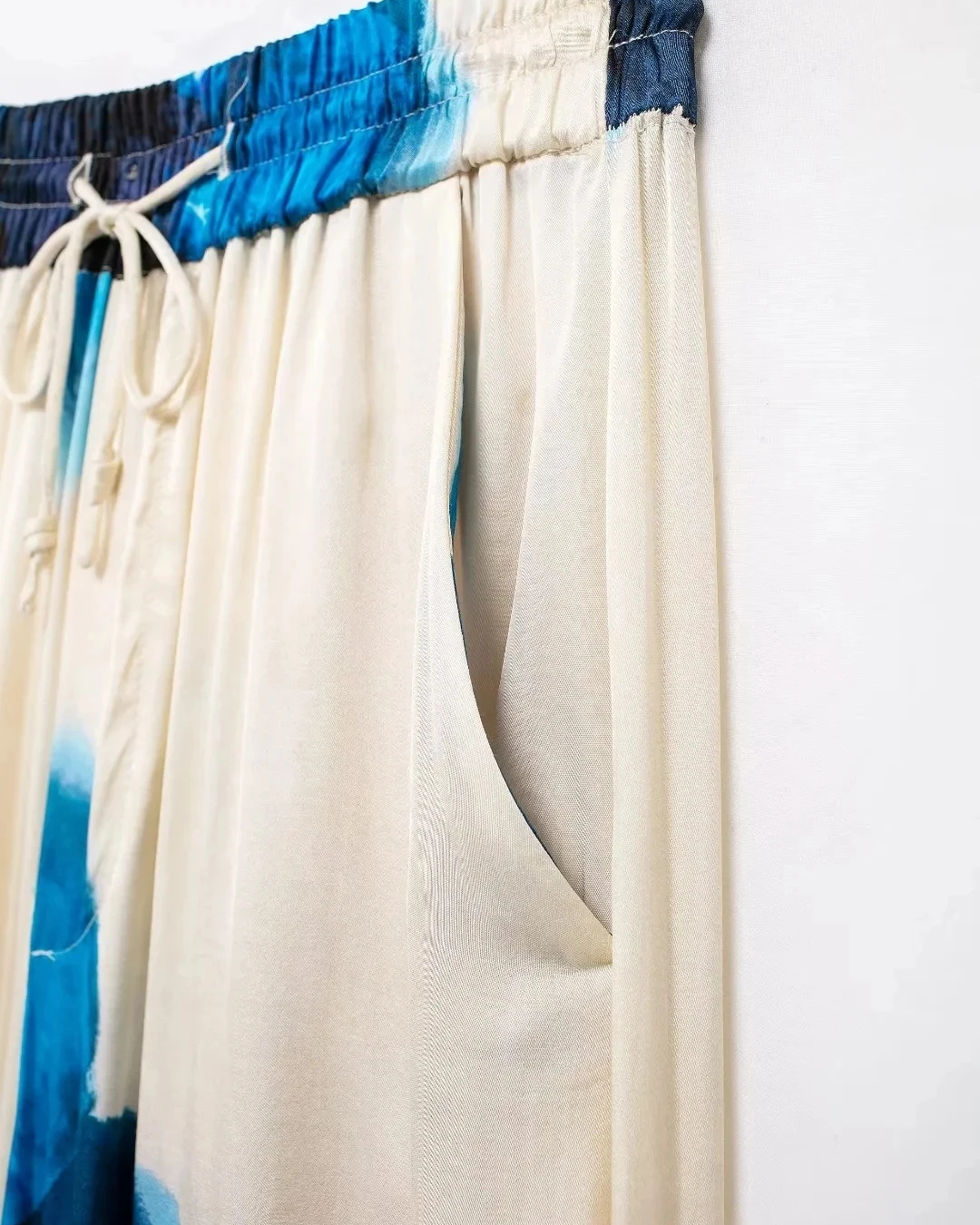 Elegante Set met Bloemenprint Blouse en Wijde Broek voor Dames