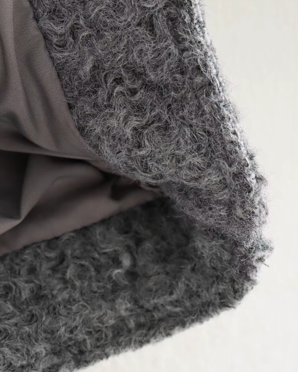 Grijze Tweed Cropped Bomberjack met Grote Zakken voor Dames