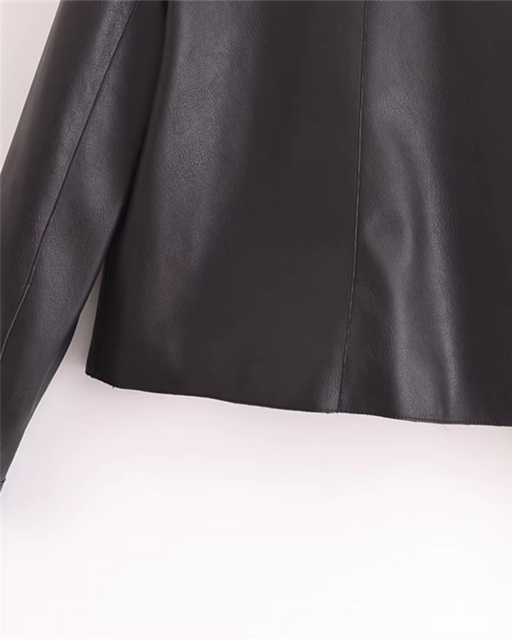 Stijlvolle Zwarte Diervriendelijke Leren Jas