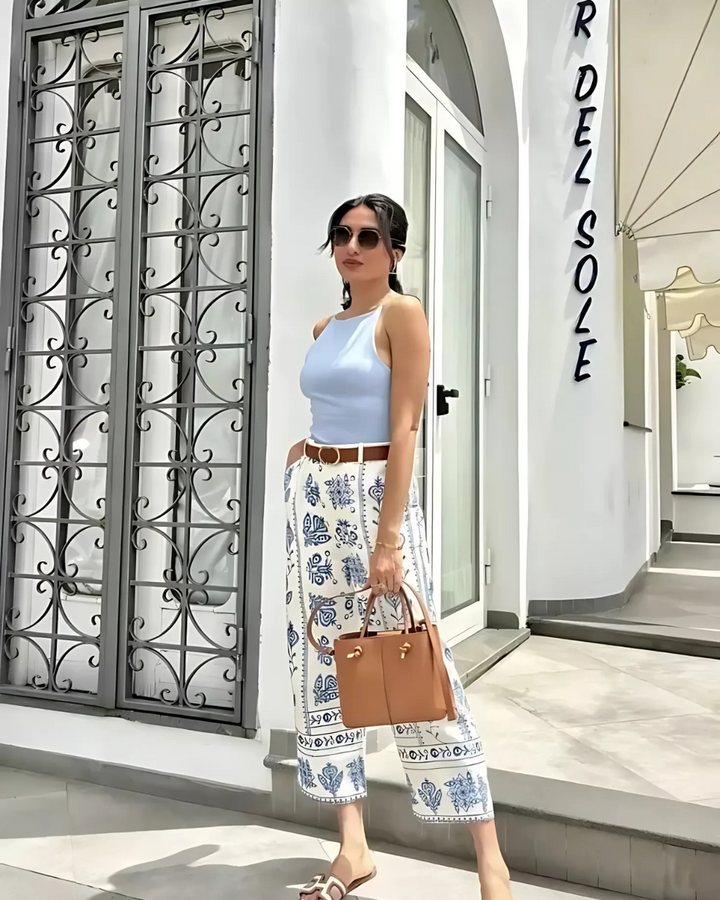 Witte Linnen Broek met Blauwe Borduurwerk voor Dames