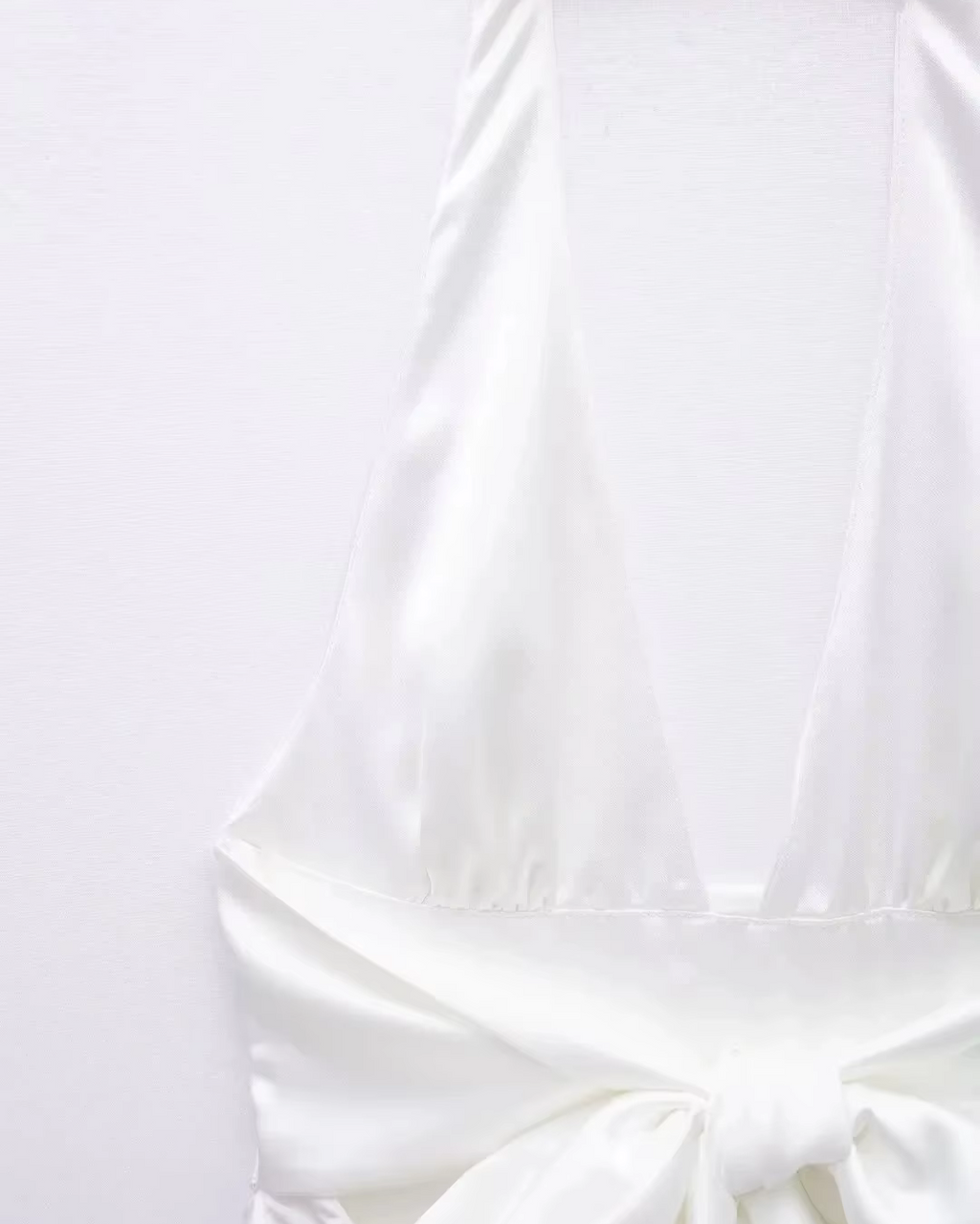 Satijnen Halter Mini-Jurk met Rugstrik voor Dames