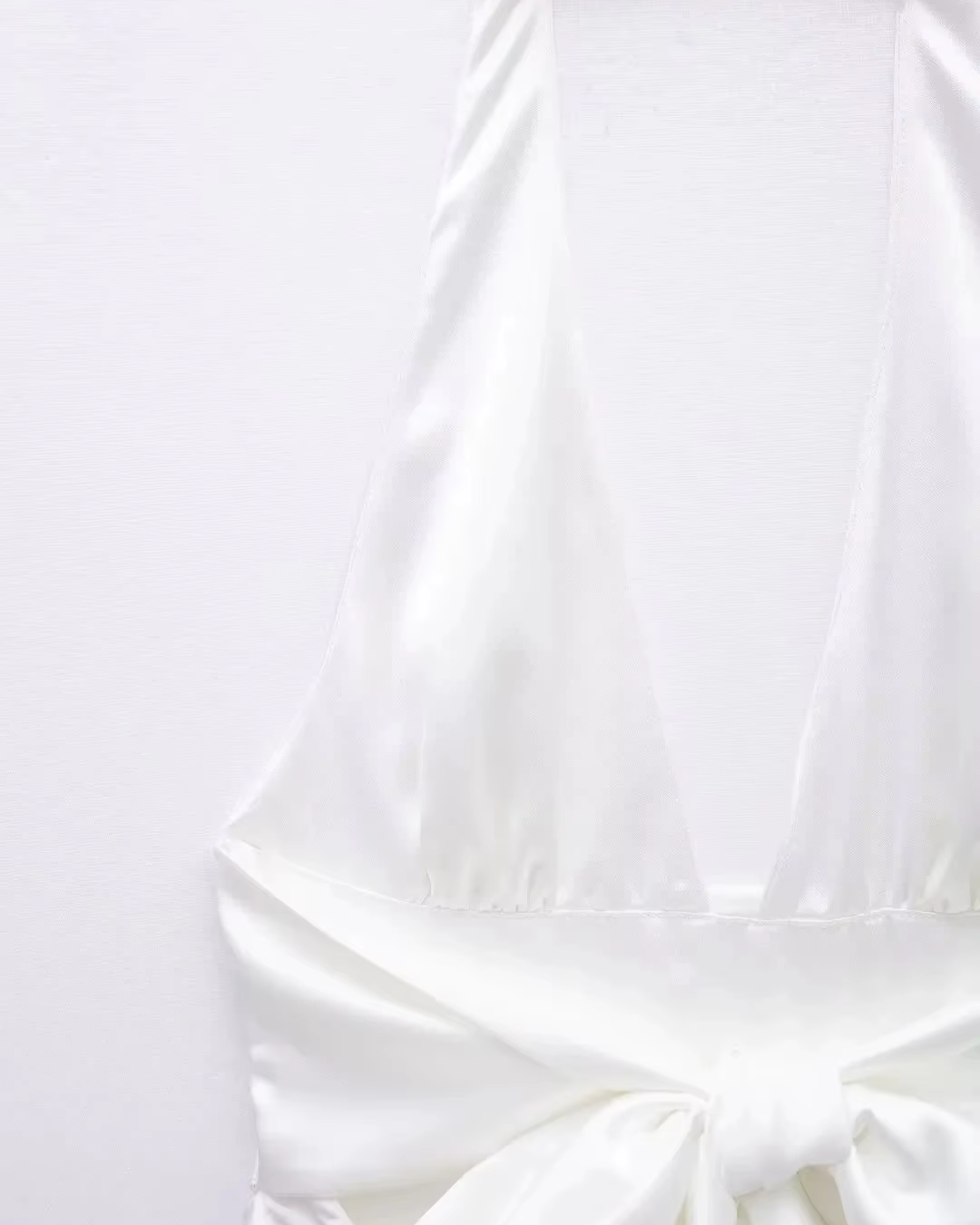 Satijnen Halter Mini-Jurk met Rugstrik voor Dames