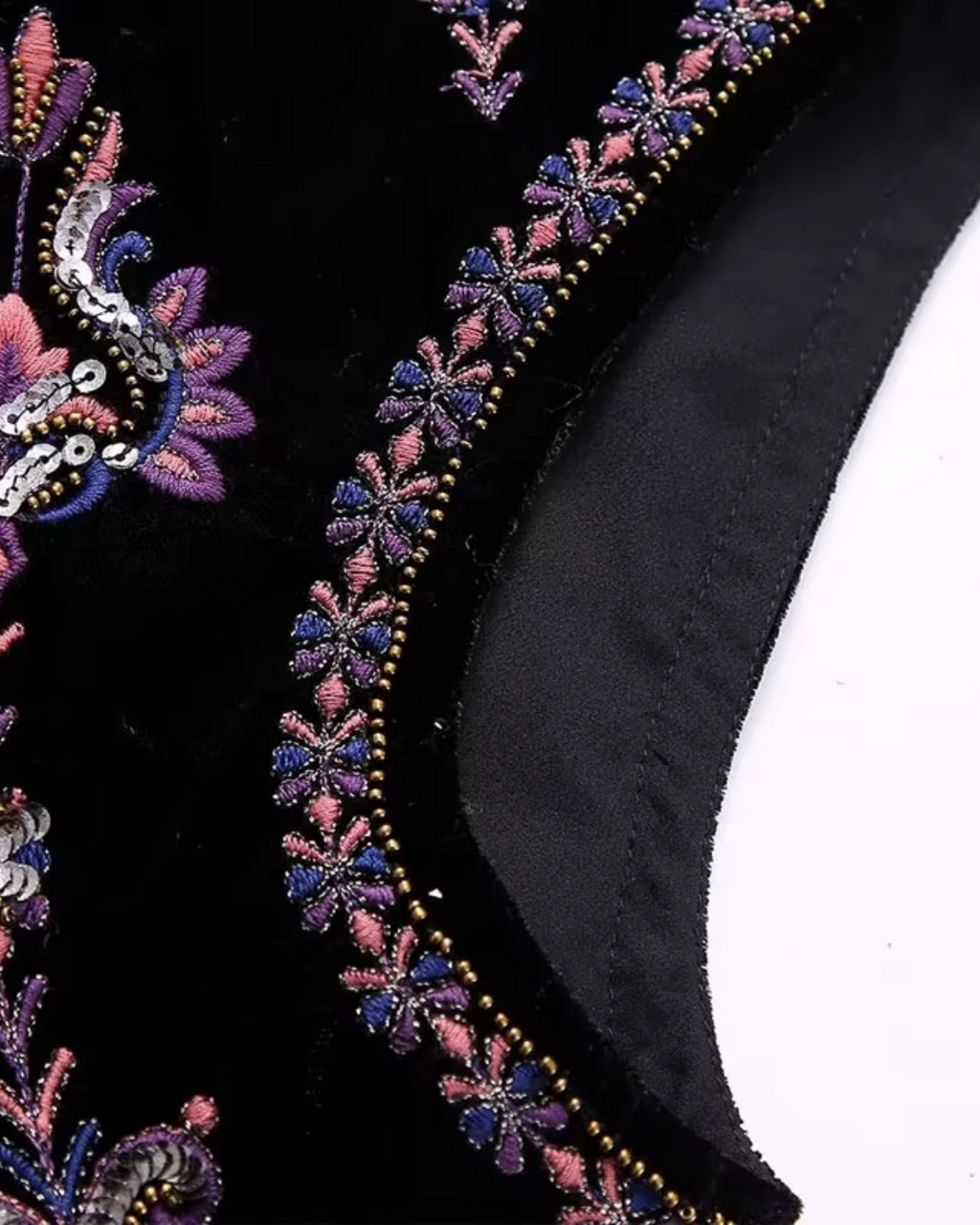 Zwart Mouwloos Vest met Bloemen Borduurwerk voor Dames