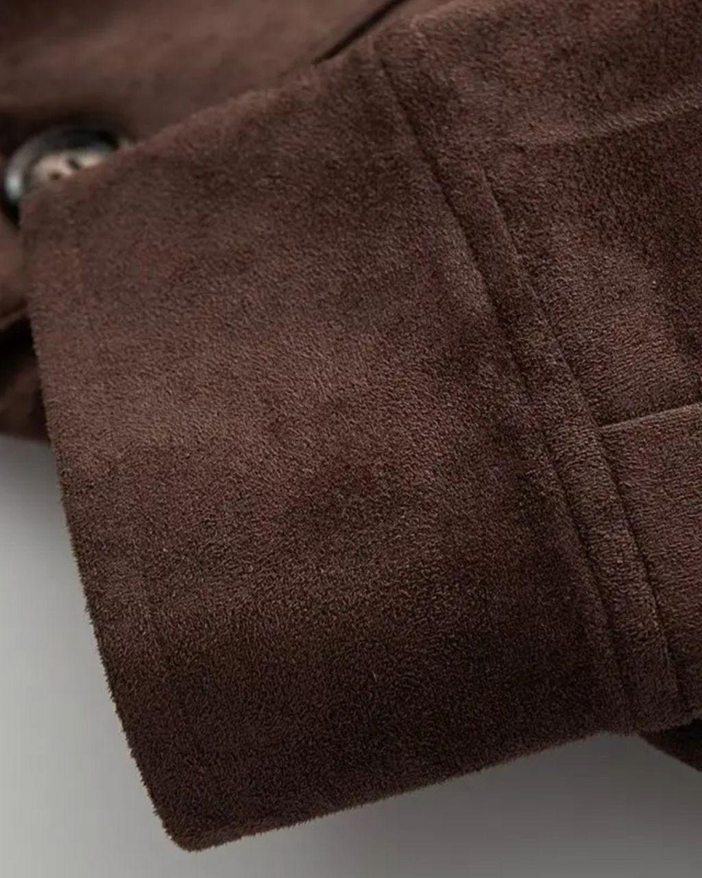 Korte Damesjas – Effen O-hals Jas met Knopen & Zijzakken