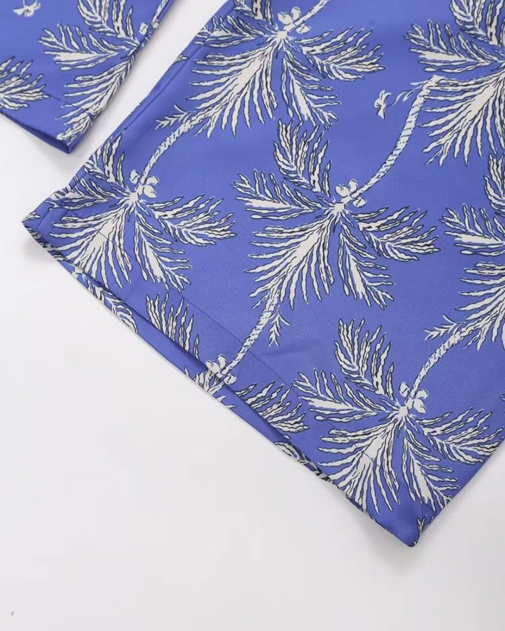 Elegante Luchtige Comfortabele Blauwe Bloemen Set voor Dames