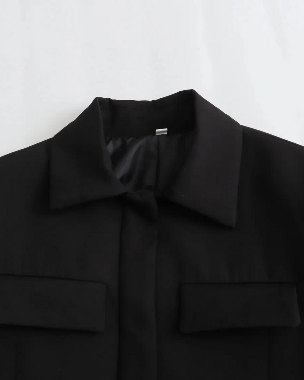 Vintage Cropped Jas met Reverskraag en Klepzakken voor Dames