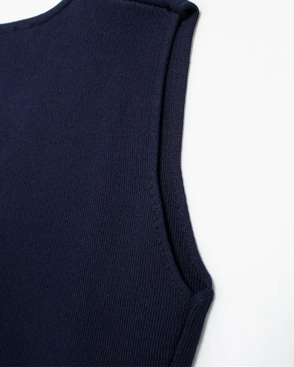 Gebreid Mouwloos V-Hals Vest met Gouden Knopen voor Dames