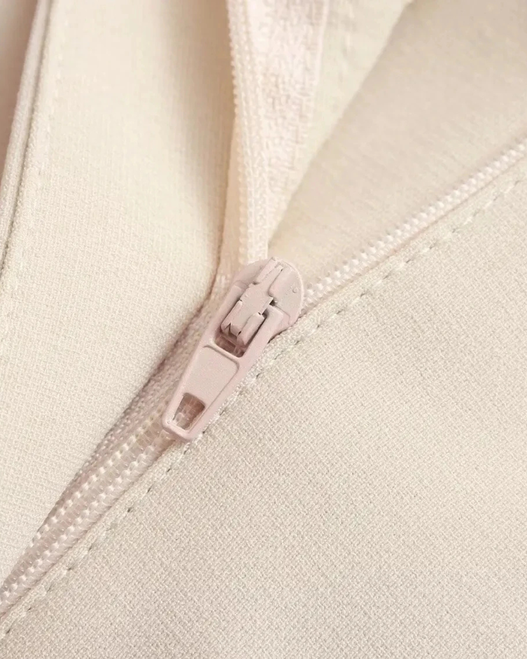 Tweedelig Set met Strapless Top en Rechte Wijde Broek voor Dames