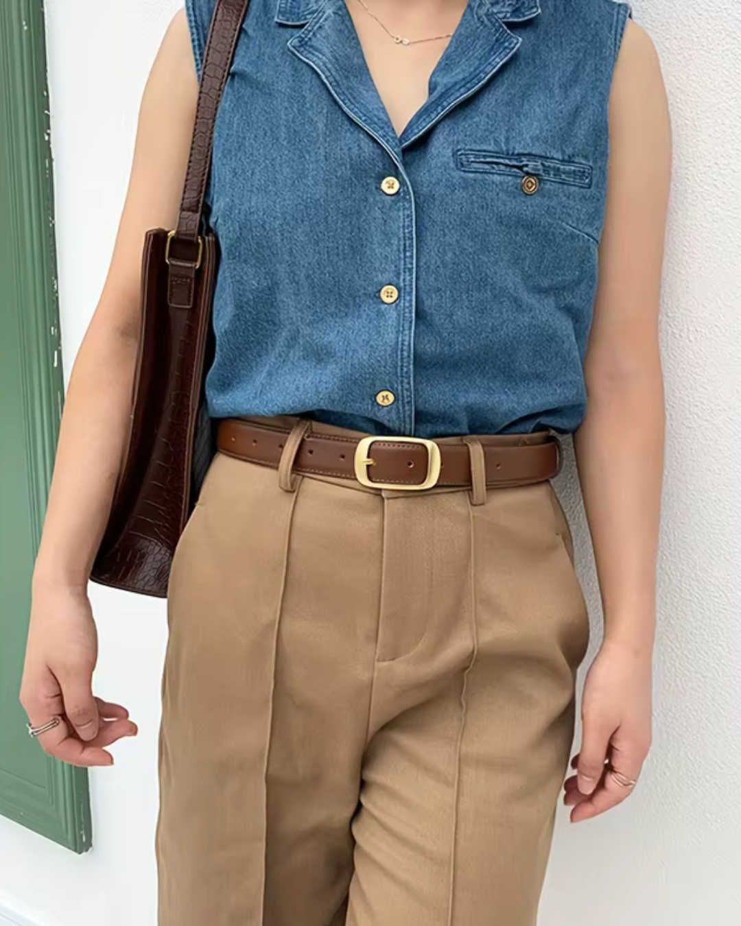 Leren Riem met Rechthoekige Mat Gouden Gesp Voor Dames