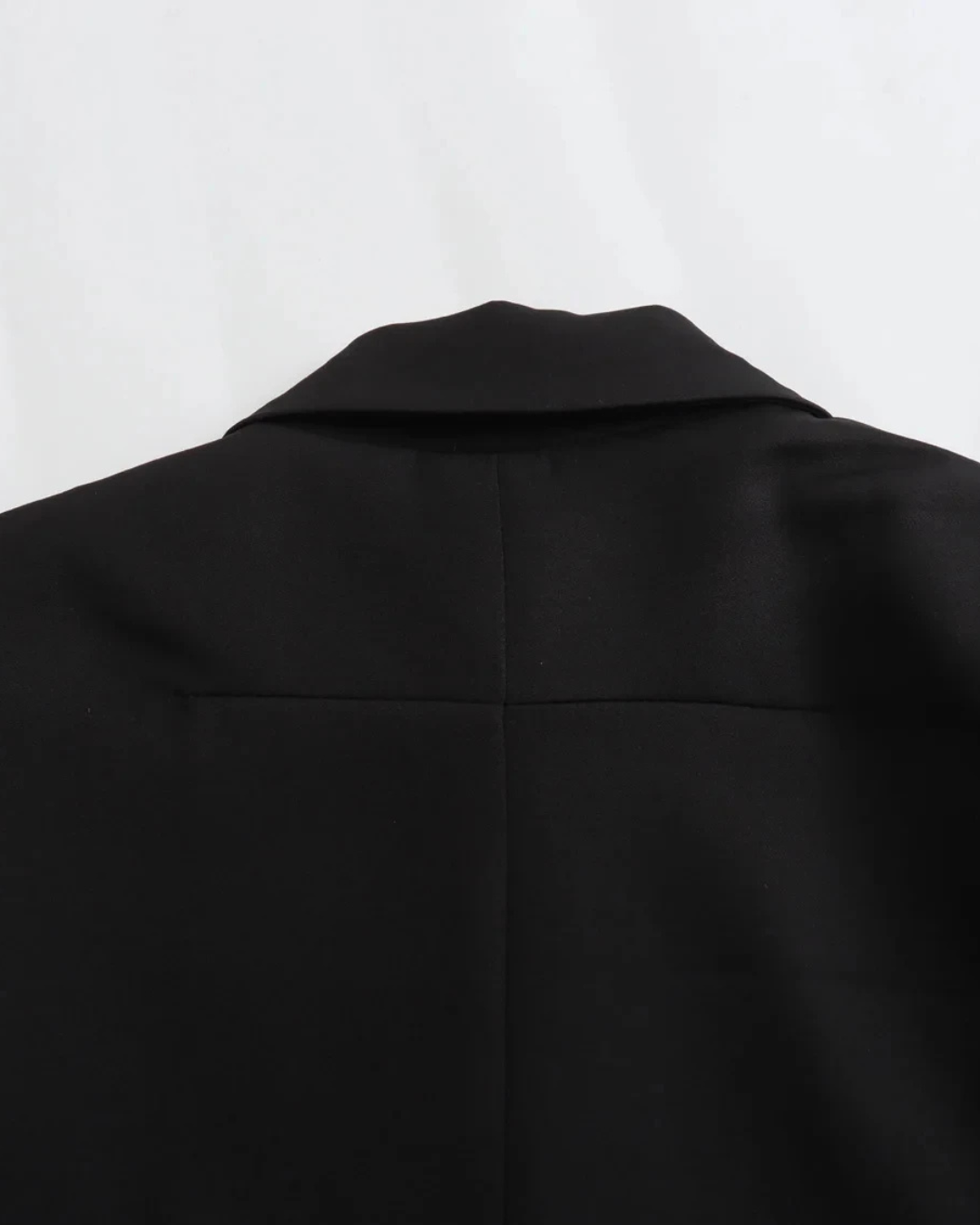 Vintage Cropped Jas met Reverskraag en Klepzakken voor Dames