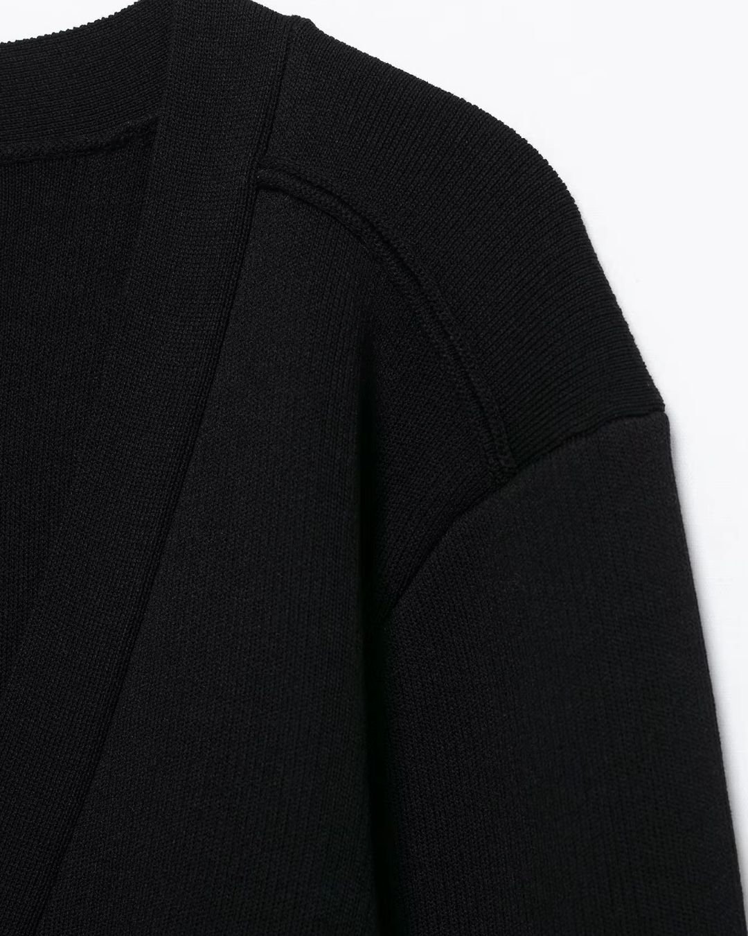 Casual Chique Vest met V-hals en Lange Mouwen voor Dames