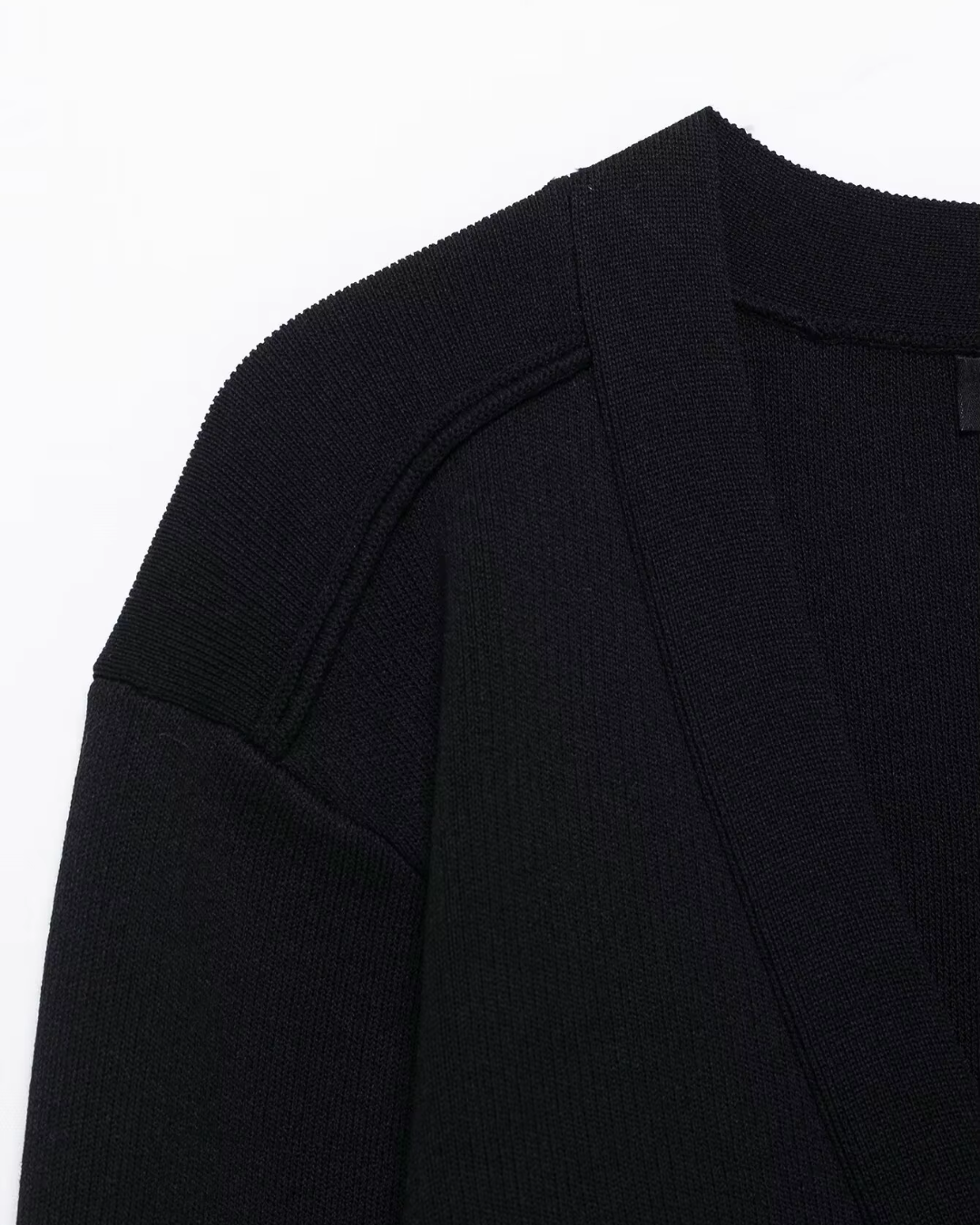 Casual Chique Vest met V-hals en Lange Mouwen voor Dames