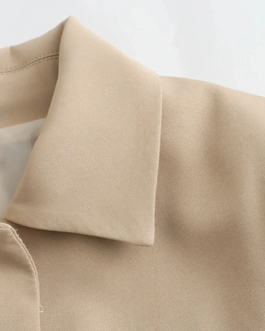 Vintage Cropped Jas met Reverskraag en Klepzakken voor Dames