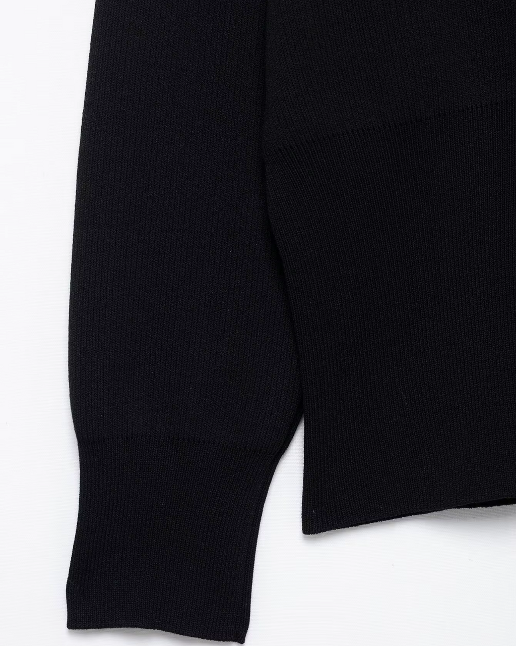 Casual Chique Vest met V-hals en Lange Mouwen voor Dames