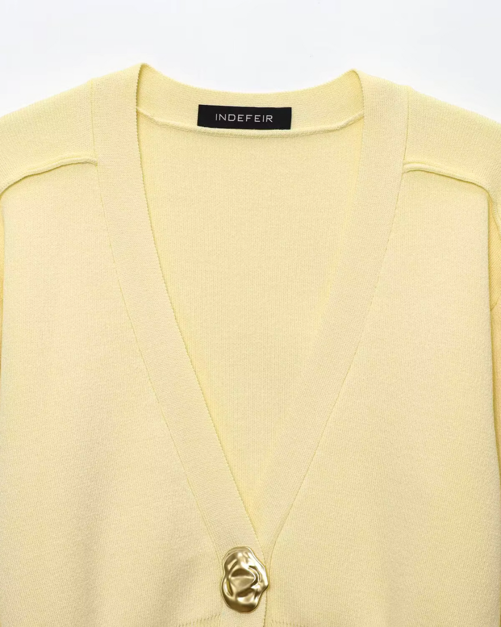 Casual Chique Vest met V-hals en Lange Mouwen voor Dames