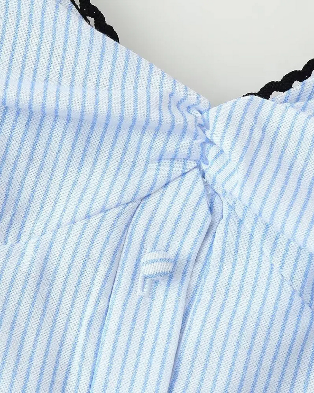 Gestreepte Geplooide Midi Jurk met Kant en V-hals voor Dames