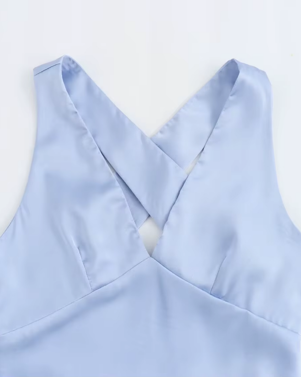 Satijnen Zomerjurk met V-Hals en Open Rug voor Dames