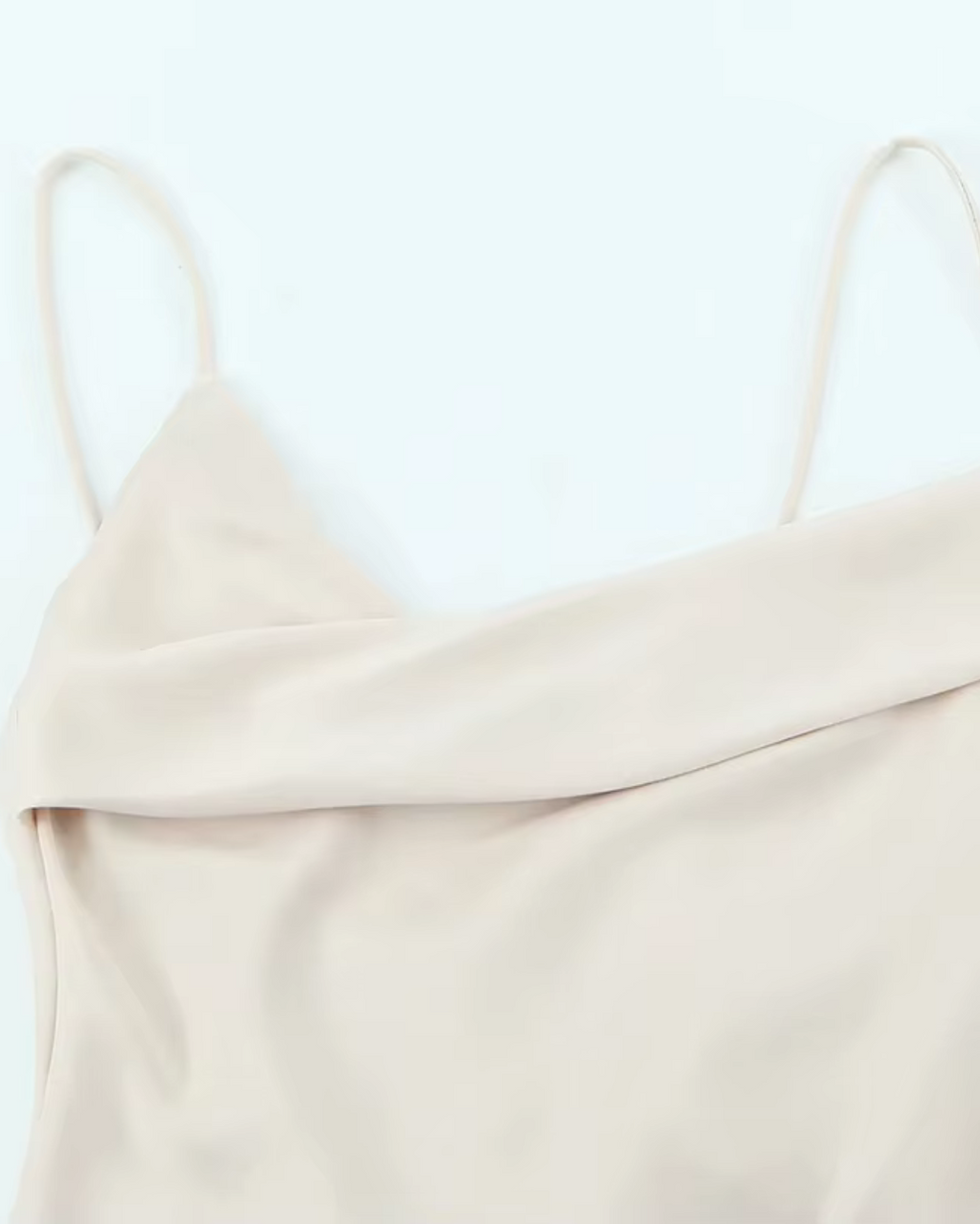 Satijnen Avondjurk met Spaghetti Bandjes voor Dames