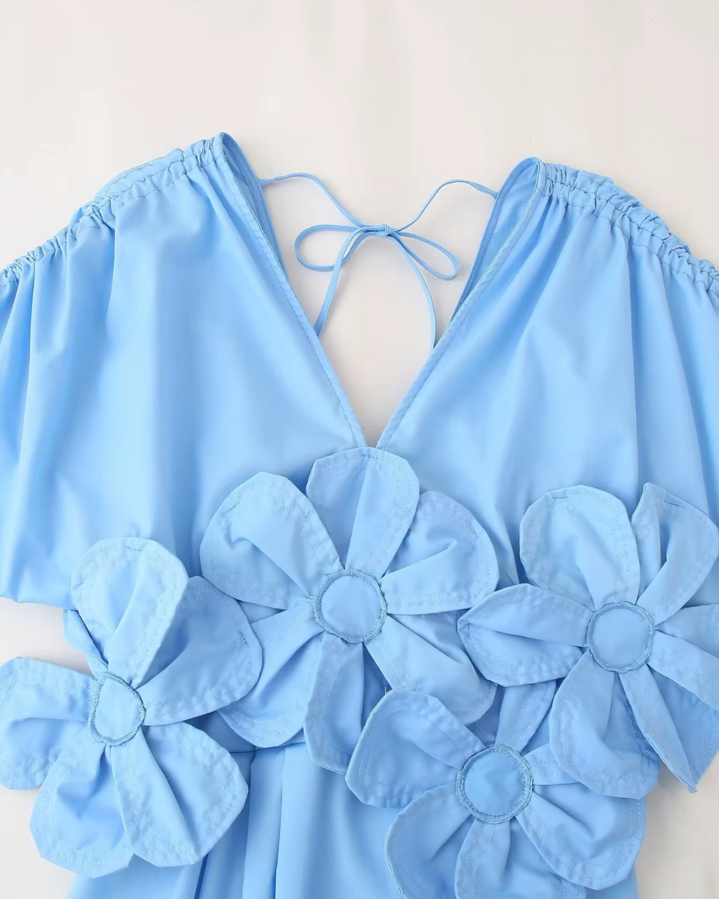 V-hals Zomerjurk met 3D Bloemen en Korte Mouwen voor Dames