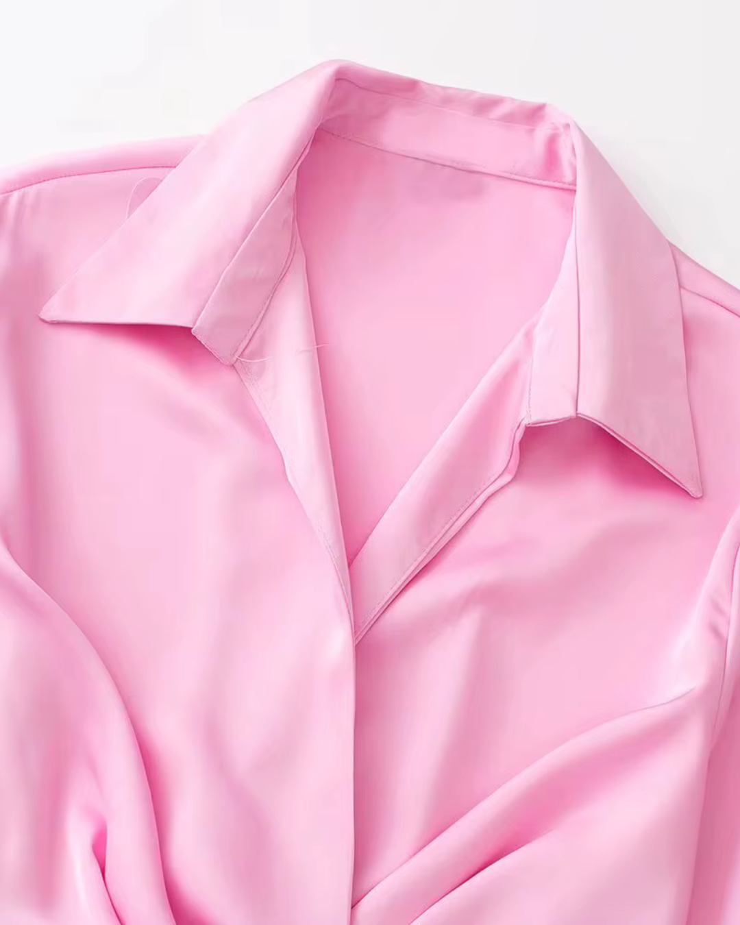 Satijnen Mini Jurk met Revers en Lange Mouwen voor Dames