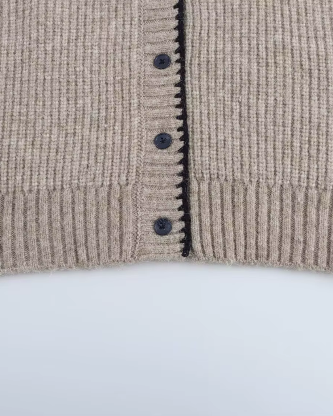 Chic Mouwloos Gebreid Vest met Knoopsluiting en Vlinderkraag voor Dames