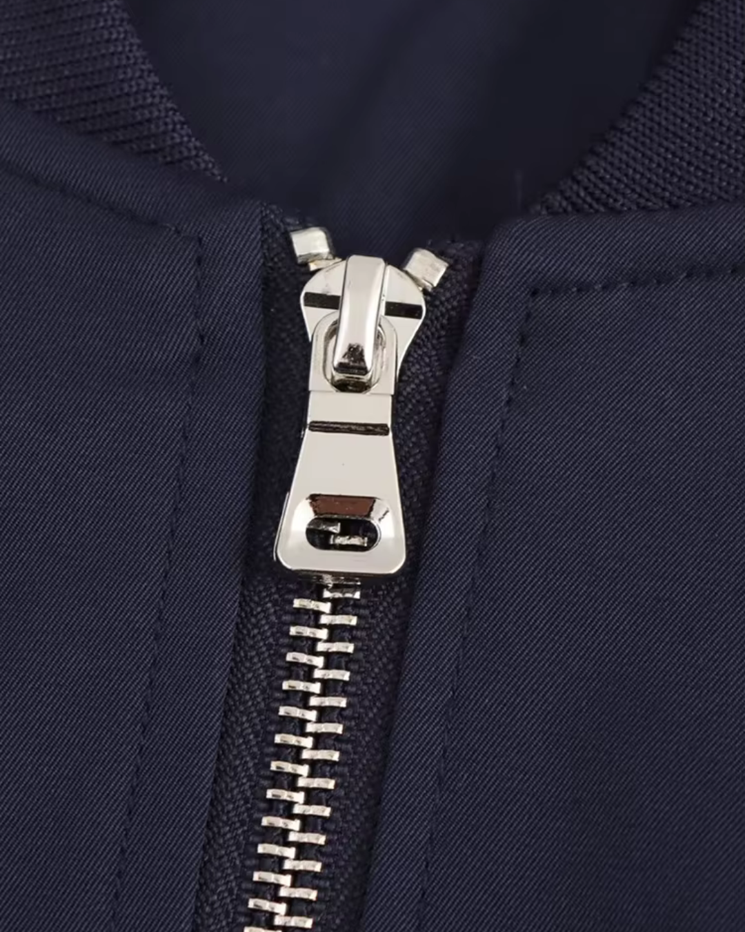 Vintage Marineblauw Bomberjack met Rits en V-Hals voor Dames