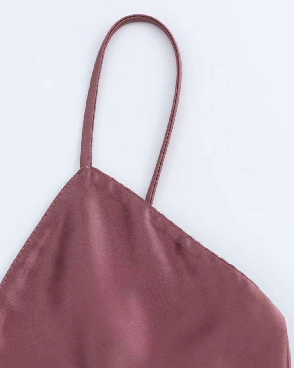 Elegante Satijnen Midi Jurk met Open Rug voor Dames