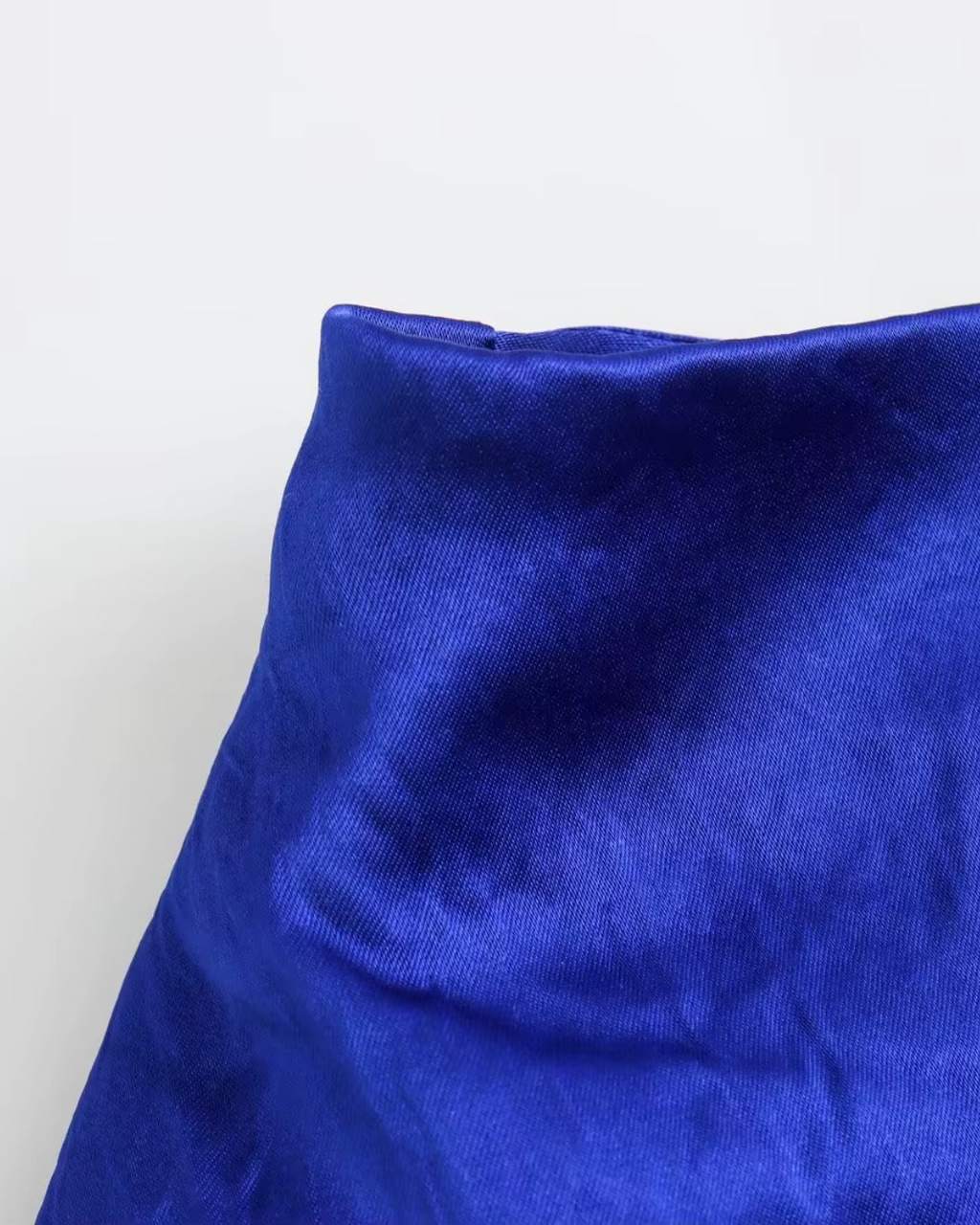 Blauwe Rugloze Satijnen Halter Jurk voor Dames