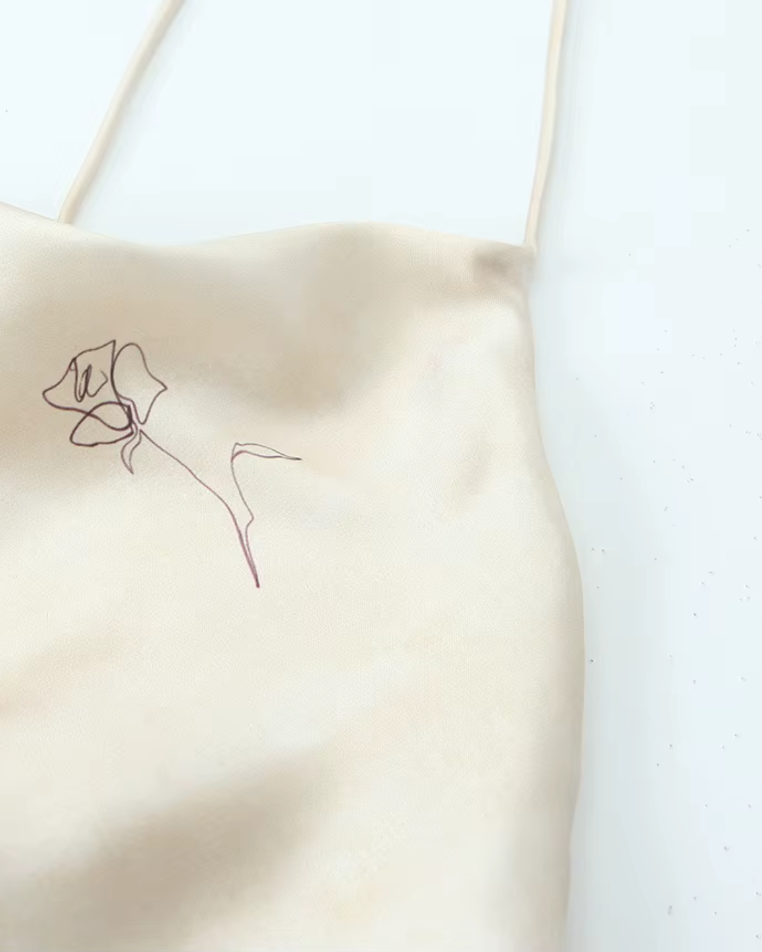 Elegante Satijnen Halterjurk met Open Rug voor Dames