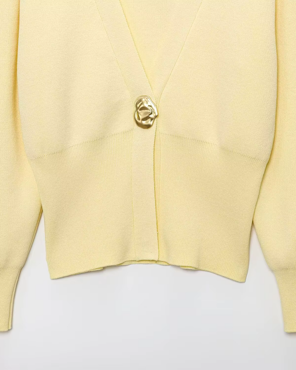 Casual Chique Vest met V-hals en Lange Mouwen voor Dames