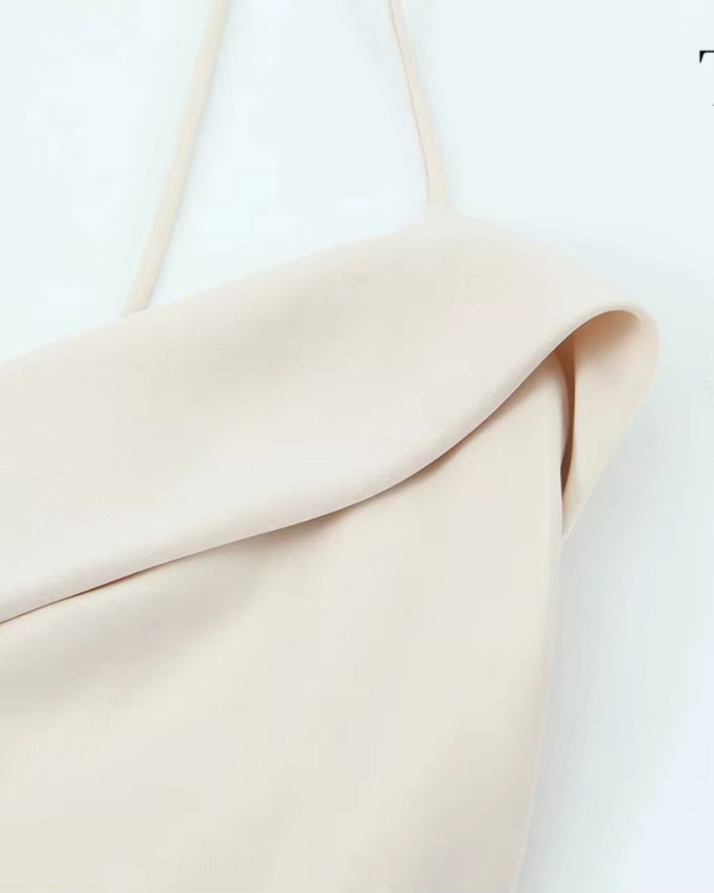 Satijnen Avondjurk met Spaghetti Bandjes voor Dames