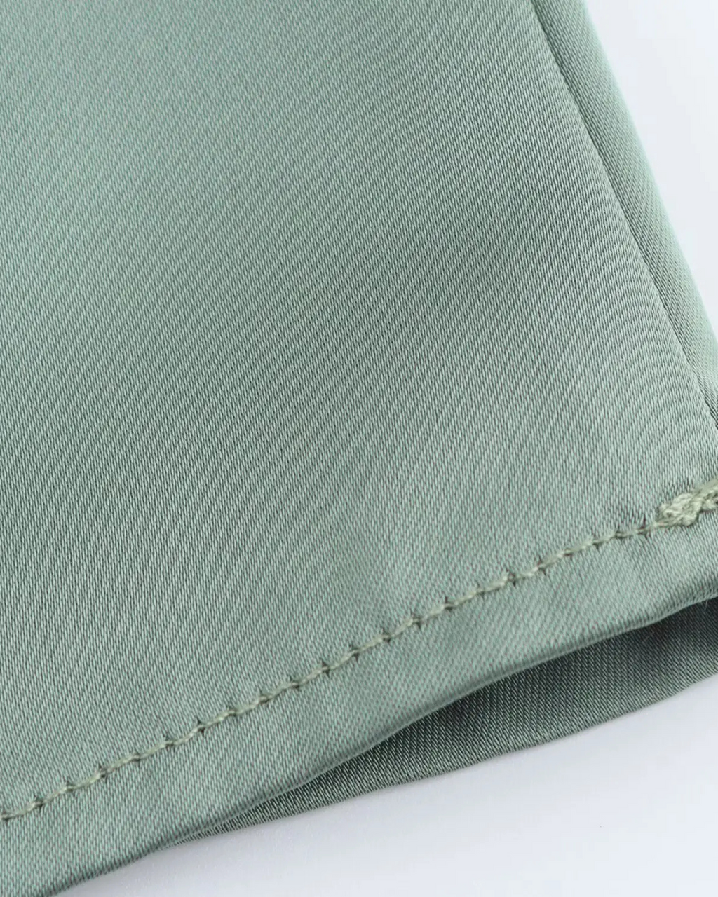 Elegante Midi Jurk met V-Hals en Plooi Details voor Dames