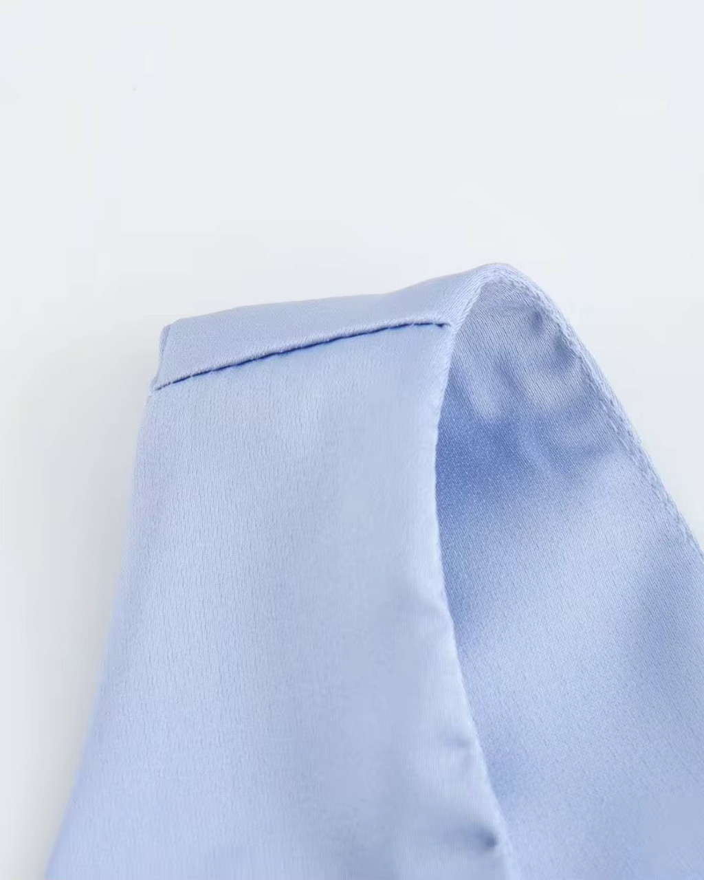 Satijnen Zomerjurk met V-Hals en Open Rug voor Dames