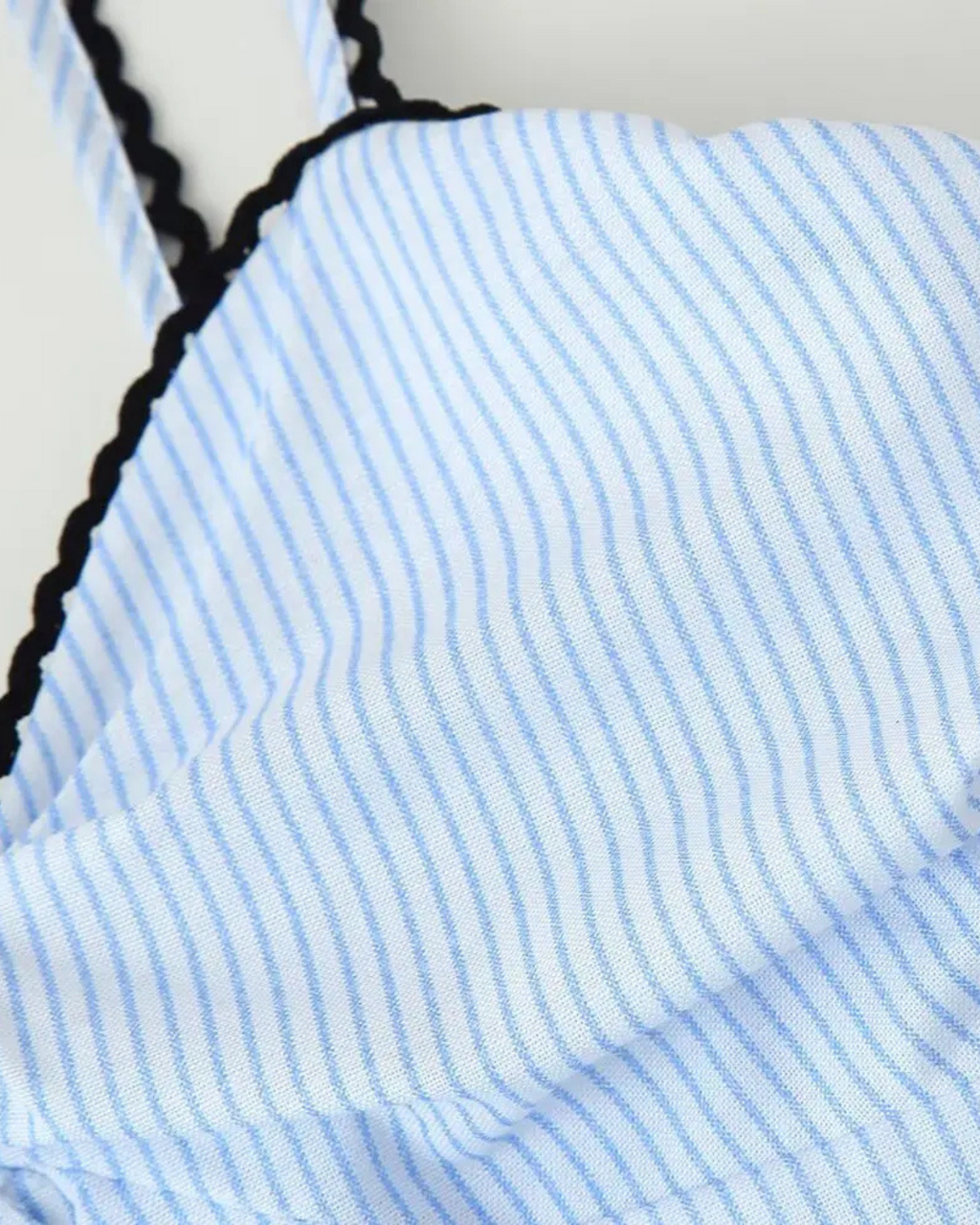 Gestreepte Geplooide Midi Jurk met Kant en V-hals voor Dames