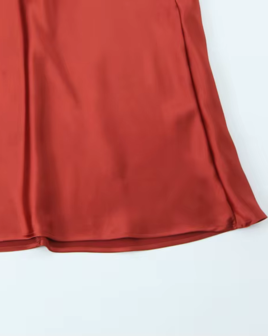 Satijnen Avondjurk met V-Hals en Dunne Bandjes voor Dames