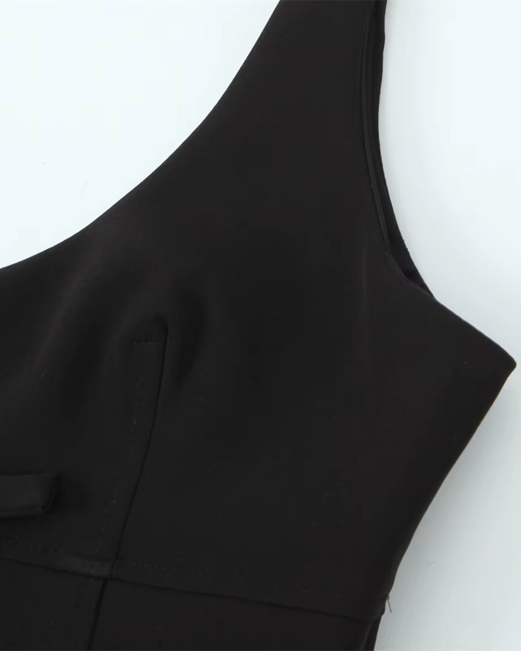 Zwarte Slim Fit Korte Tanktop met Strik Detail voor Dames