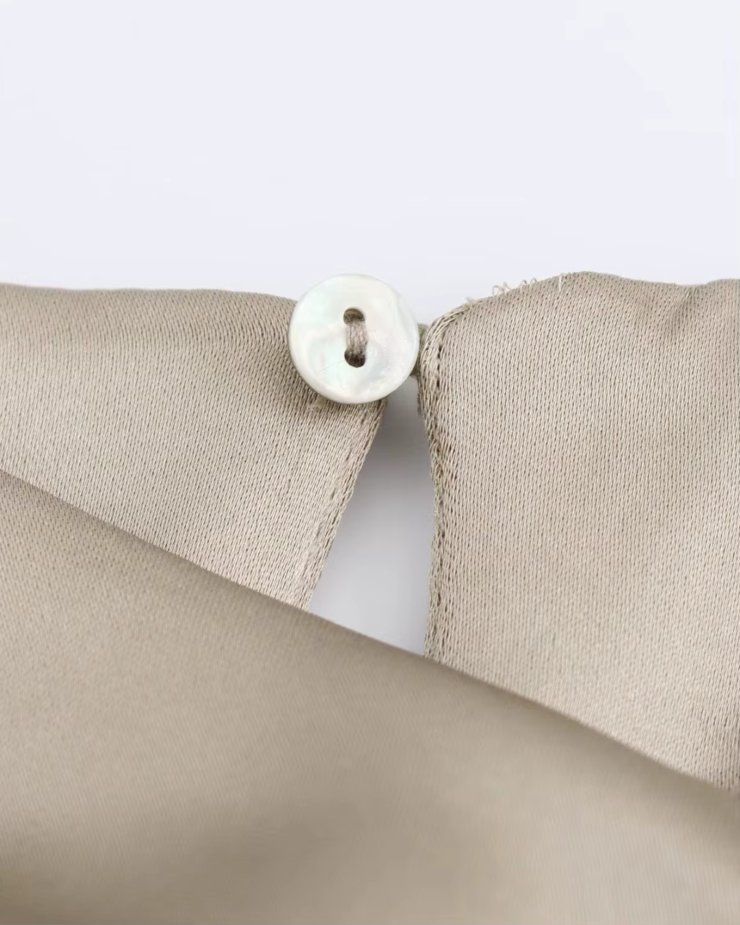 Elegante Slim Fit Midi Jurk met Uitgehold Design voor Dames