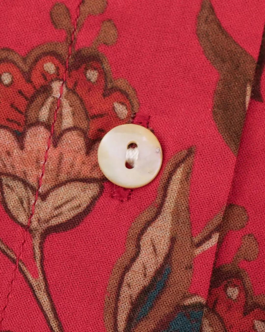 Elegante Shirtjurk met Lange Mouwen en Reverskraag voor Dames