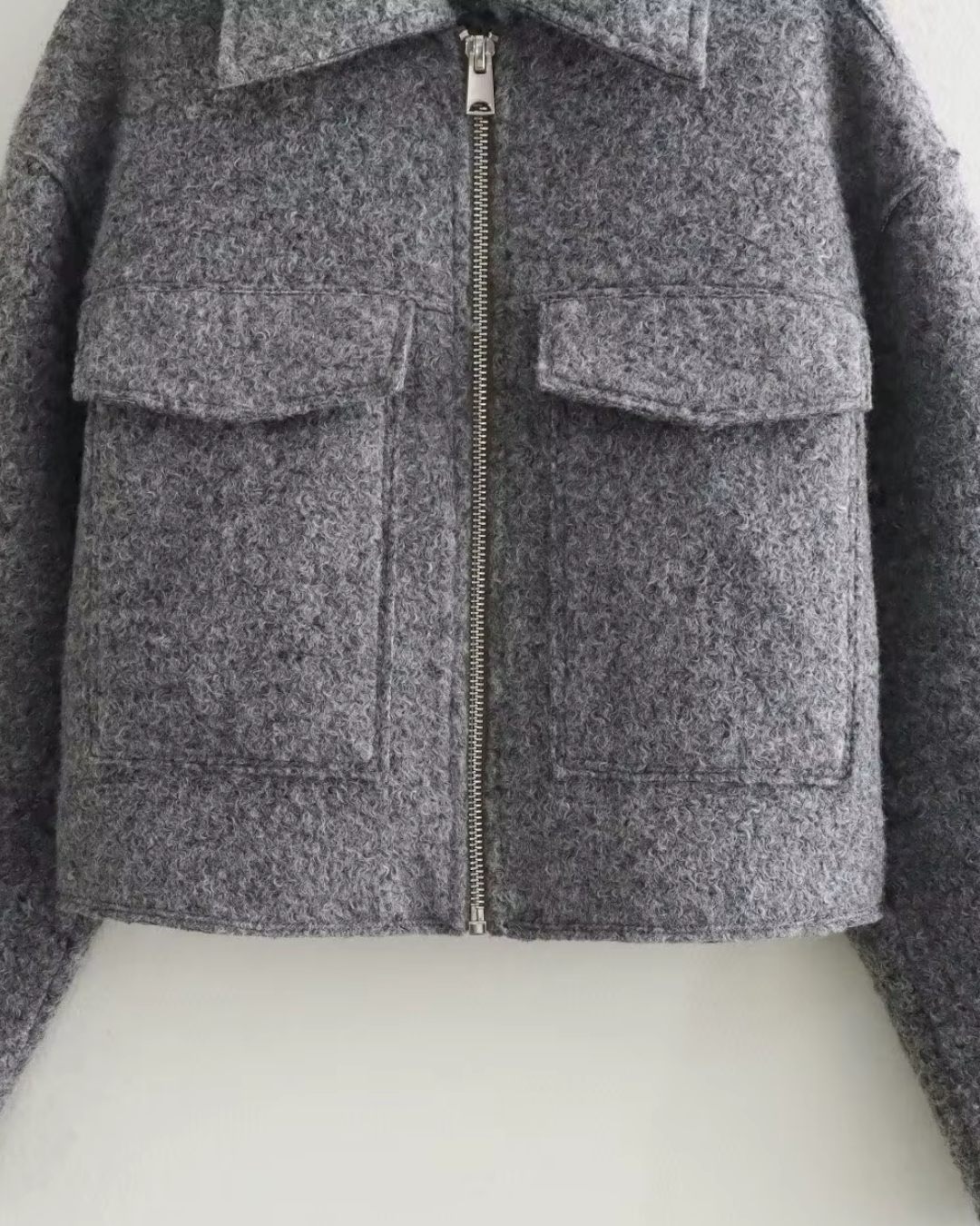 Grijze Tweed Cropped Bomberjack met Grote Zakken voor Dames