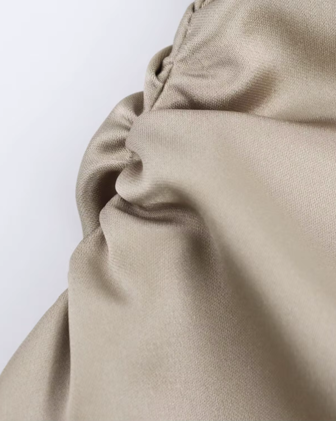 Elegante Slim Fit Midi Jurk met Uitgehold Design voor Dames