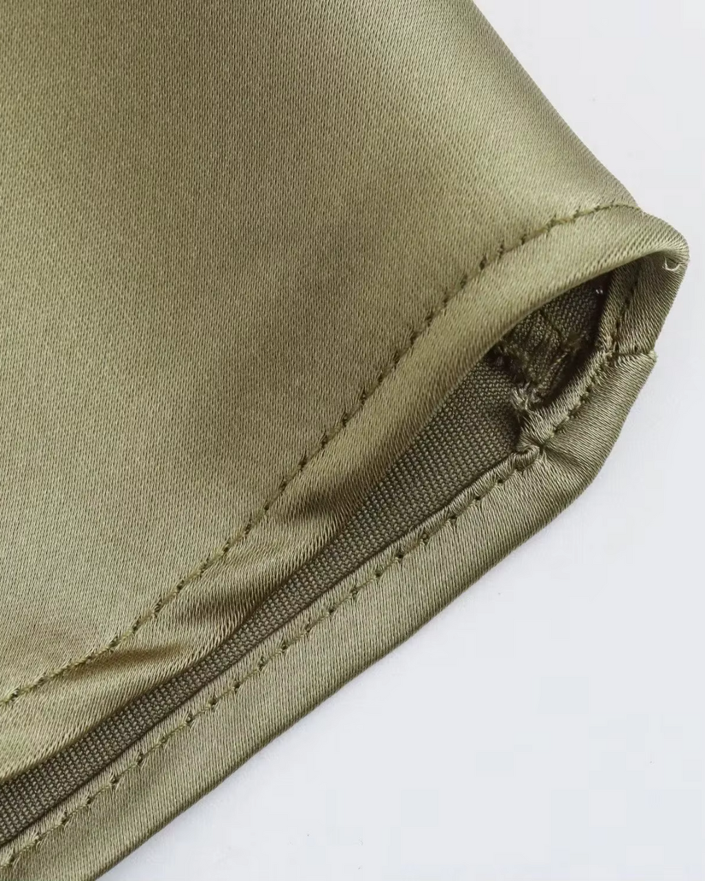 Satijnen Slip Midi-Jurk met Open Rug voor Dames