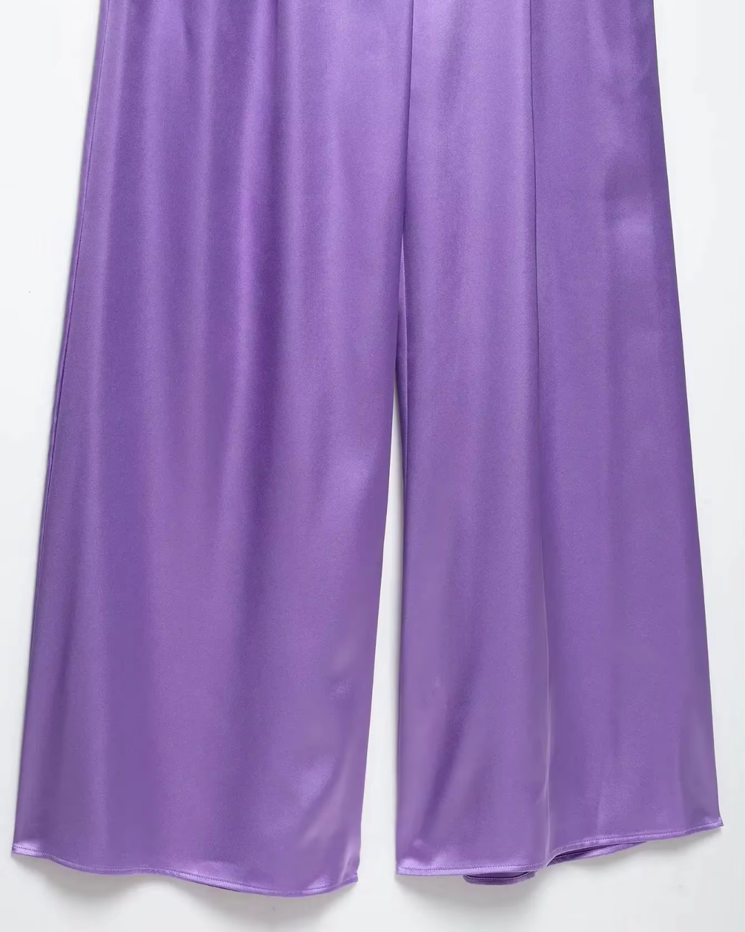 Elegante Paarse Satijnen Halter Jumpsuit voor Dames