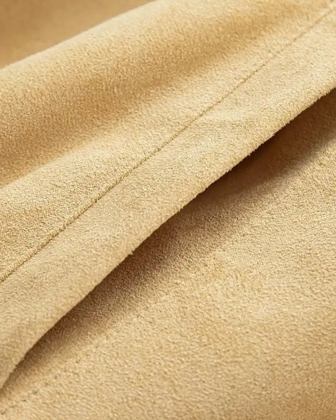 Korte Damesjas – Effen O-hals Jas met Knopen & Zijzakken