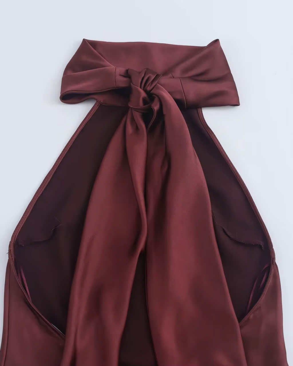 Luxe Elegante Satijnen Halterjurk met Open Rug voor Dames