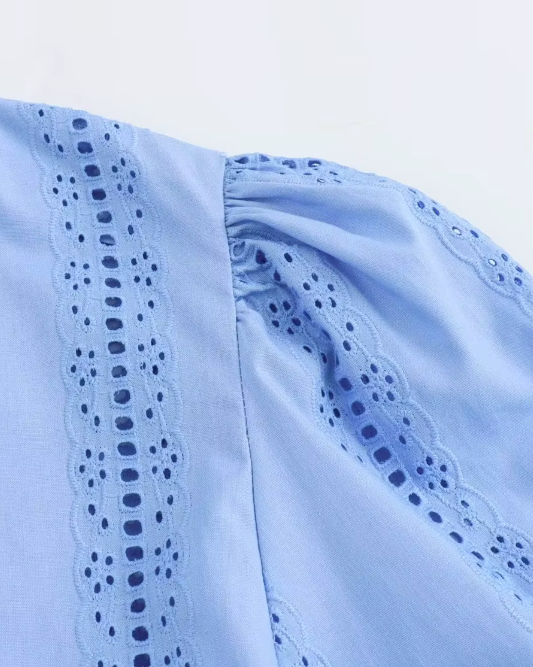 Geborduurd Overhemd met Veters en Pofmouwen voor Dames