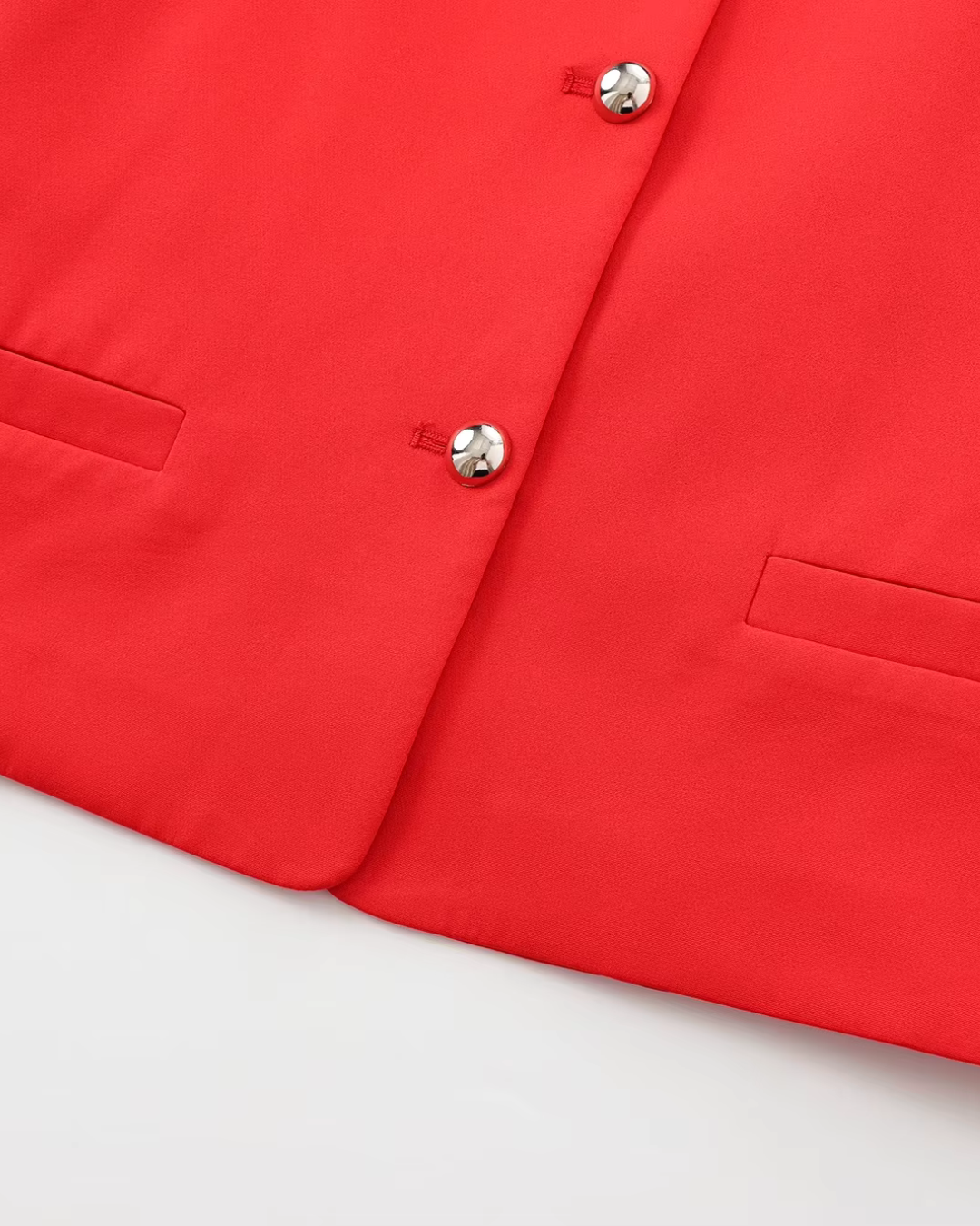 Elegante Rode Korte Jas met Revers en Knopen voor Dames