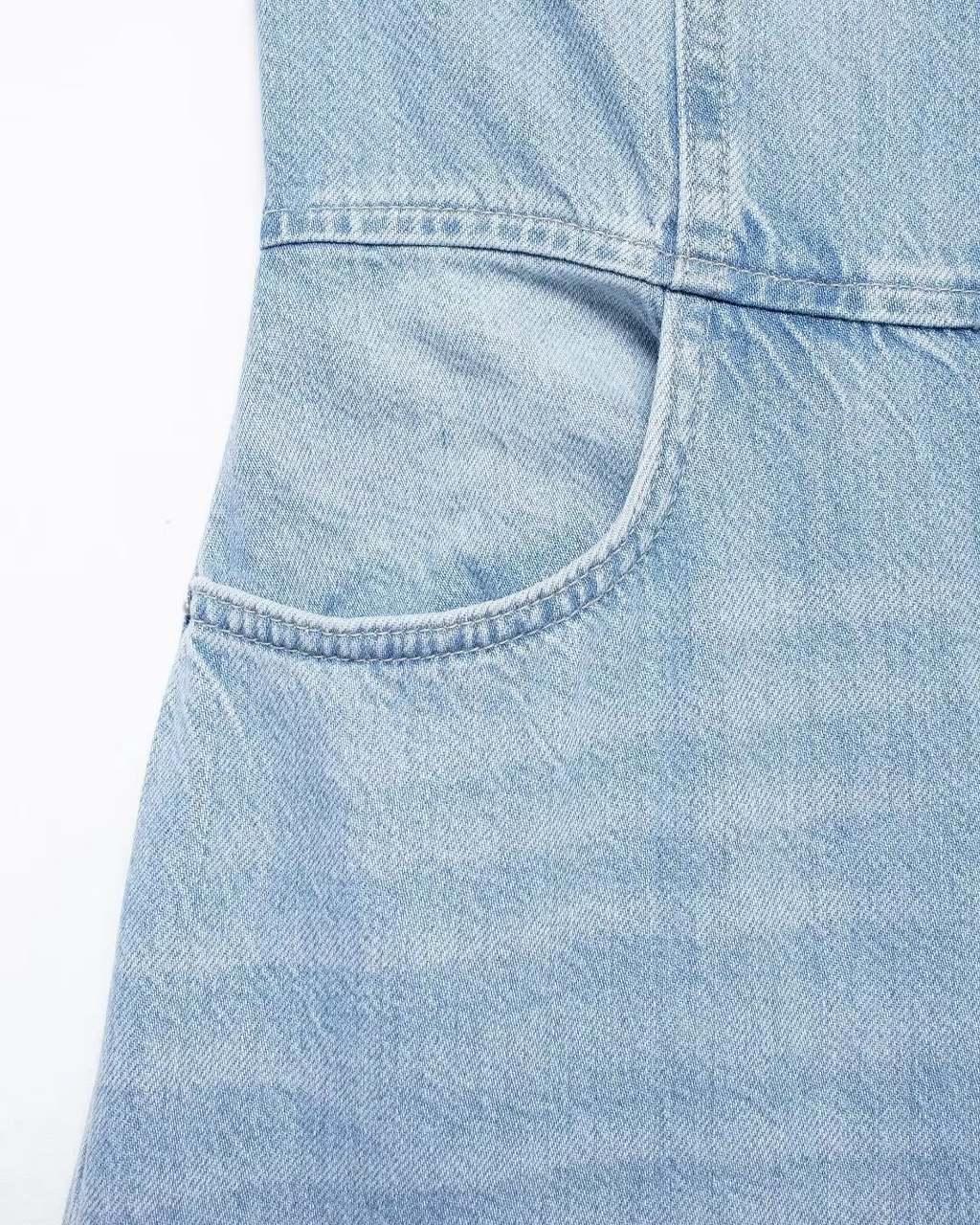 Stijlvolle Mouwloze Denim Jumpsuit met Wijde Pijpen voor Dames