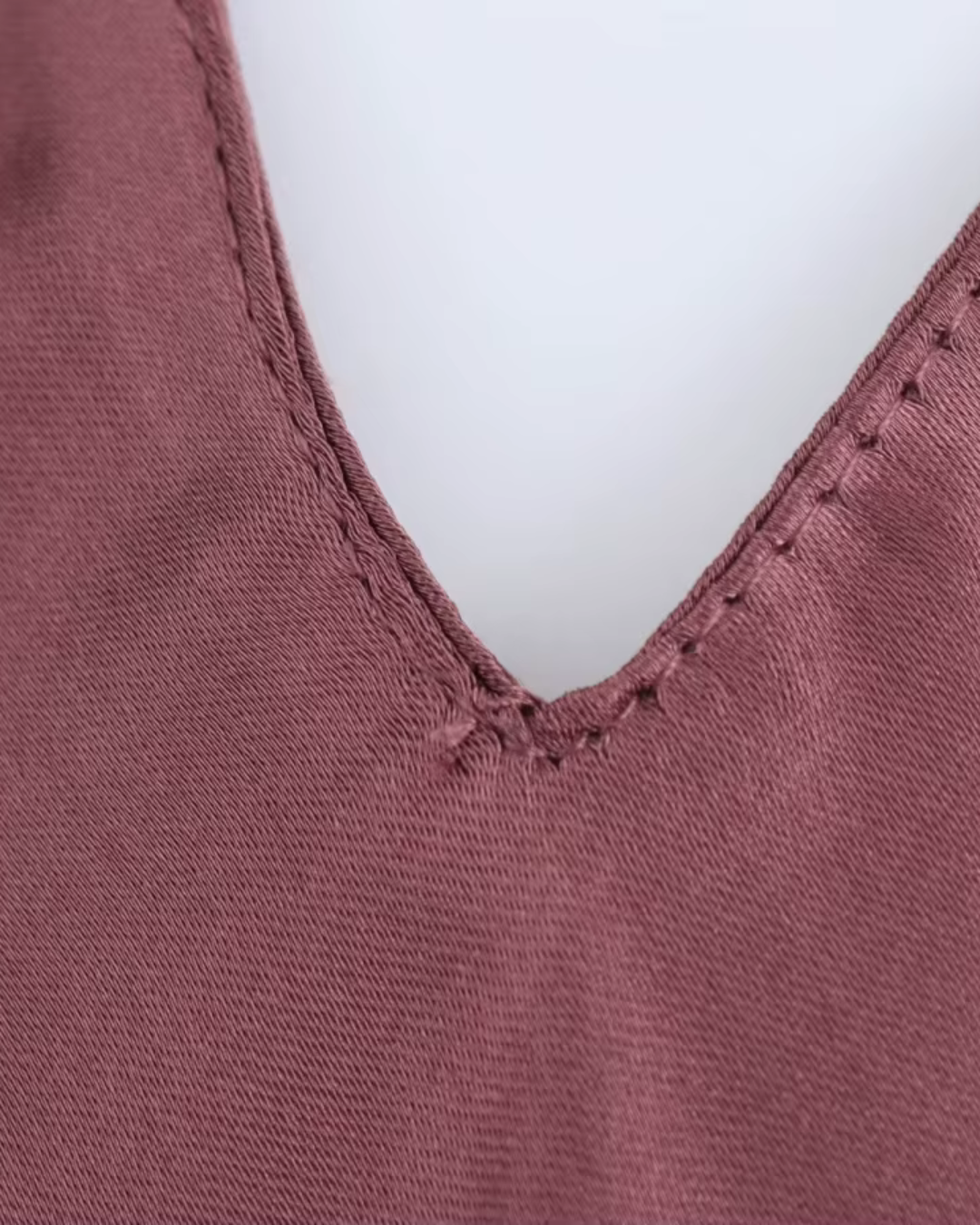 Elegante Satijnen Midi Jurk met Open Rug voor Dames