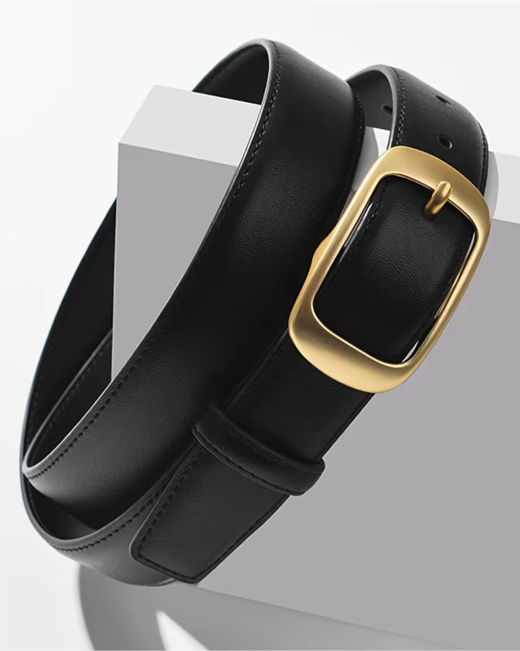 Leren Riem met Rechthoekige Mat Gouden Gesp Voor Dames